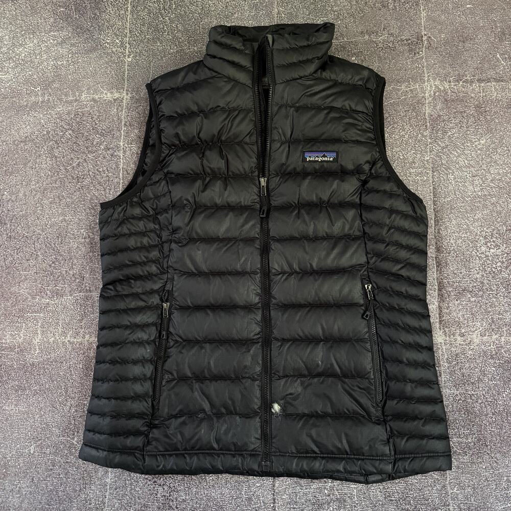 Women's Patagonia Black Full Zip Up Down Insulated Sweater Vest Jacket Sz Medium